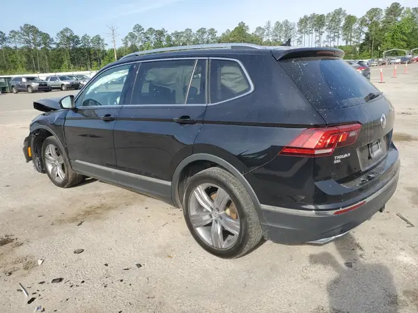 3VV2B7AX0LM181739 2020 VOLKSWAGEN TIGUAN - Image 2