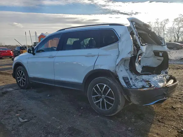 3VV2B7AX0MM014699 2021 VOLKSWAGEN TIGUAN - Image 2