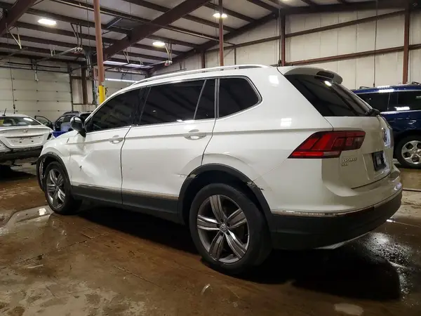 3VV2B7AX0MM022740 2021 VOLKSWAGEN TIGUAN - Image 2