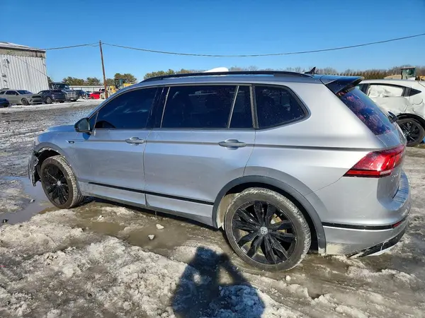 3VV2B7AX0MM088625 2021 VOLKSWAGEN TIGUAN - Image 2