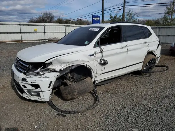3VV2B7AX0MM093355 2021 VOLKSWAGEN TIGUAN - Image 1