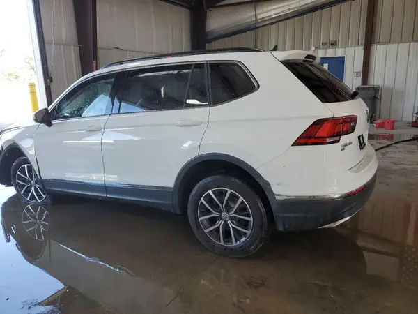 3VV2B7AX0MM094845 2021 VOLKSWAGEN TIGUAN - Image 2