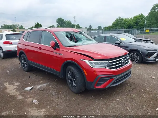 3VV2B7AX0NM020942 2022 VOLKSWAGEN TIGUAN - Image 1