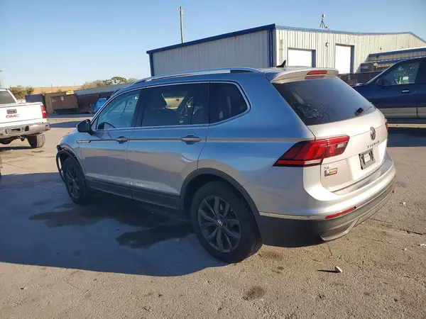 3VV2B7AX0NM024618 2022 VOLKSWAGEN TIGUAN - Image 2