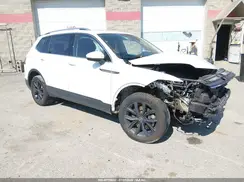 3VV2B7AX0NM034761 2022 VOLKSWAGEN TIGUAN