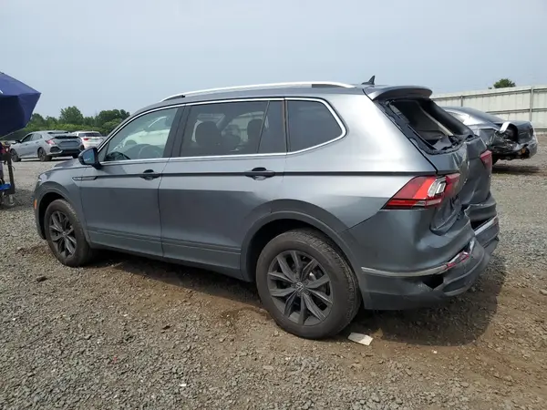 3VV2B7AX0NM055559 2022 VOLKSWAGEN TIGUAN - Image 2