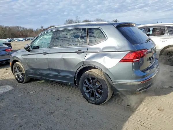 3VV2B7AX0NM086245 2022 VOLKSWAGEN TIGUAN - Image 2