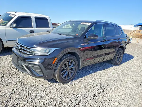 3VV2B7AX0NM125917 2022 VOLKSWAGEN TIGUAN - Image 1