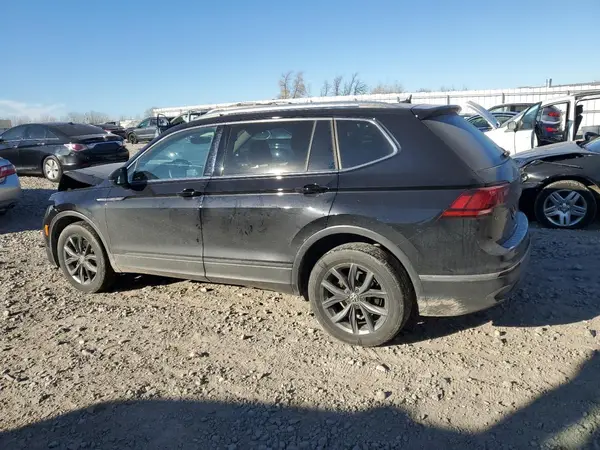 3VV2B7AX0NM136643 2022 VOLKSWAGEN TIGUAN - Image 2