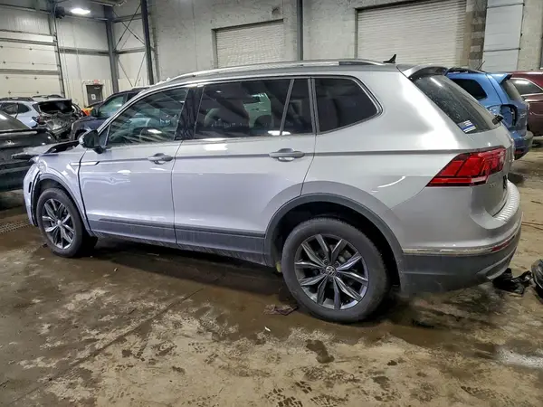 3VV2B7AX0NM152700 2022 VOLKSWAGEN TIGUAN - Image 2