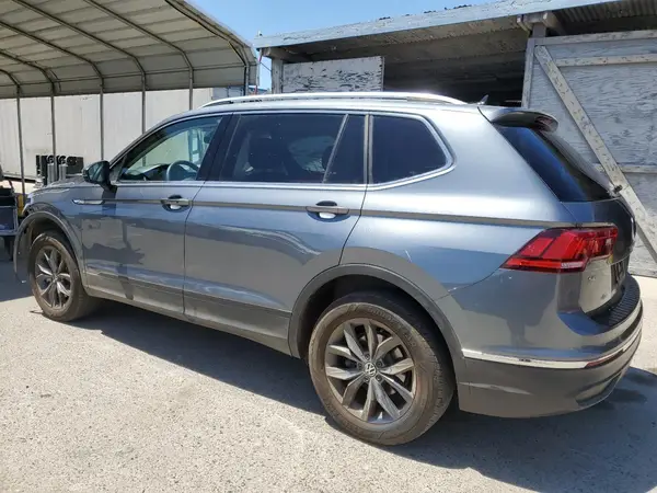 3VV2B7AX0RM000387 2024 VOLKSWAGEN TIGUAN - Image 2