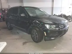 3VV2B7AX1JM002704 2018 VOLKSWAGEN TIGUAN