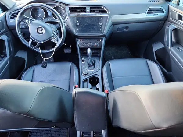 3VV2B7AX1JM013749 2018 VOLKSWAGEN TIGUAN - Image 8