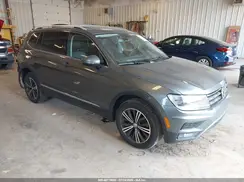 3VV2B7AX1JM014657 2018 VOLKSWAGEN TIGUAN