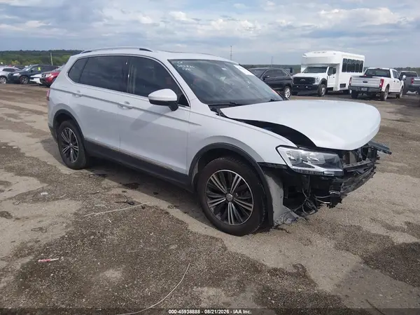 3VV2B7AX1JM036609 2018 VOLKSWAGEN TIGUAN - Image 1