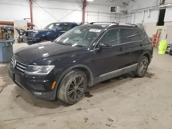 3VV2B7AX1JM062742 2018 VOLKSWAGEN TIGUAN - Image 1