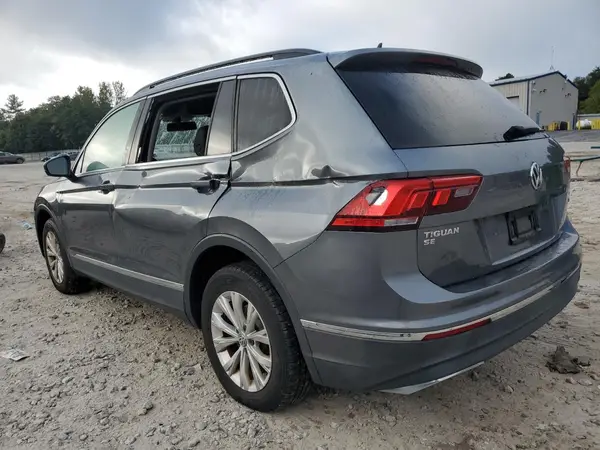 3VV2B7AX1JM078939 2018 VOLKSWAGEN TIGUAN - Image 2