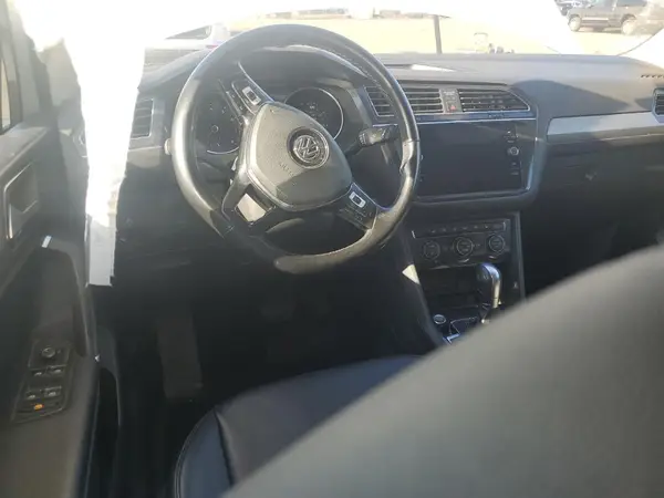3VV2B7AX1JM118422 2018 VOLKSWAGEN TIGUAN - Image 8