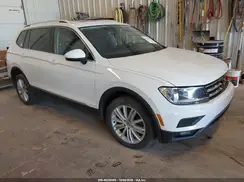 3VV2B7AX1JM120221 2018 VOLKSWAGEN TIGUAN
