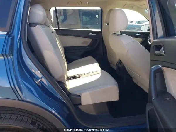 3VV2B7AX1JM120669 2018 VOLKSWAGEN TIGUAN - Image 8