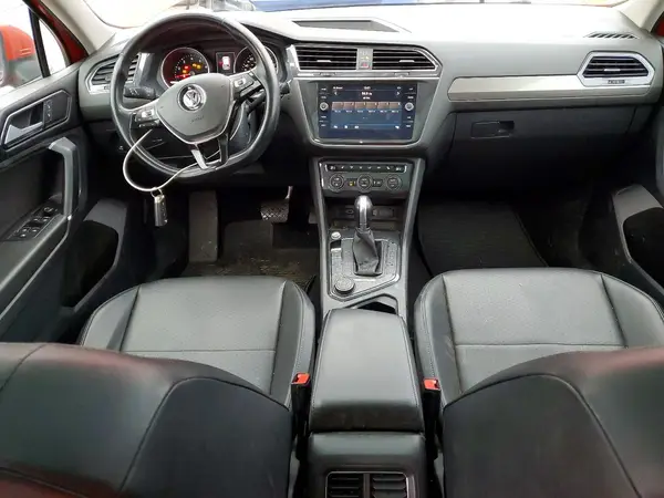 3VV2B7AX1JM161089 2018 VOLKSWAGEN TIGUAN - Image 8
