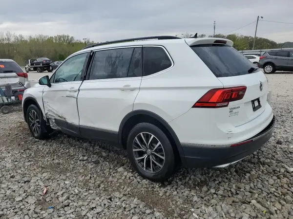 3VV2B7AX1JM165482 2018 VOLKSWAGEN TIGUAN - Image 2