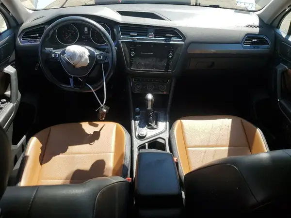 3VV2B7AX1JM189698 2018 VOLKSWAGEN TIGUAN - Image 8
