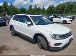 3VV2B7AX1JM194612 2018 VOLKSWAGEN TIGUAN