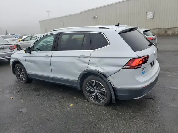 3VV2B7AX1KM038846 2019 VOLKSWAGEN TIGUAN - Image 2