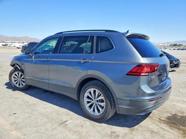 3VV2B7AX1KM043173 2019 VOLKSWAGEN TIGUAN - Image 2