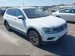 3VV2B7AX1KM044257 2019 VOLKSWAGEN TIGUAN