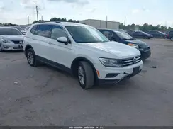 3VV2B7AX1KM046008 2019 VOLKSWAGEN TIGUAN