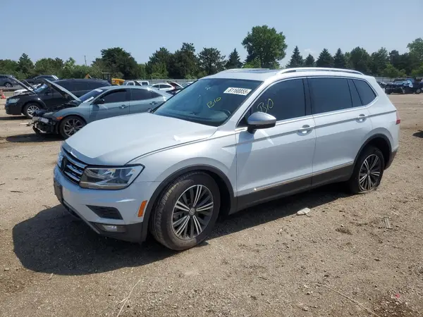 3VV2B7AX1KM050317 2019 VOLKSWAGEN TIGUAN - Image 1
