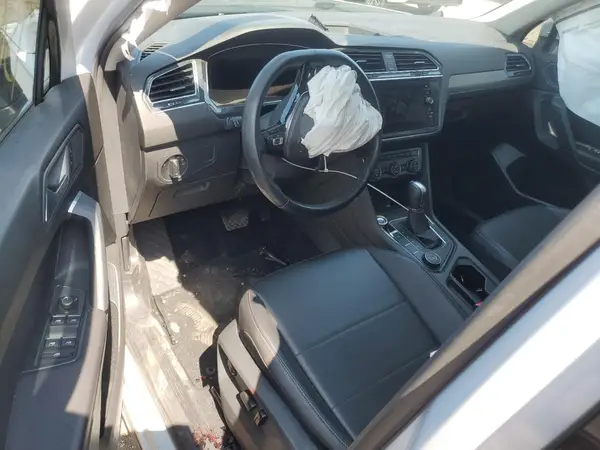 3VV2B7AX1KM050317 2019 VOLKSWAGEN TIGUAN - Image 8