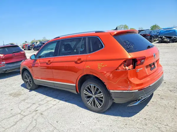 3VV2B7AX1KM059504 2019 VOLKSWAGEN TIGUAN - Image 2
