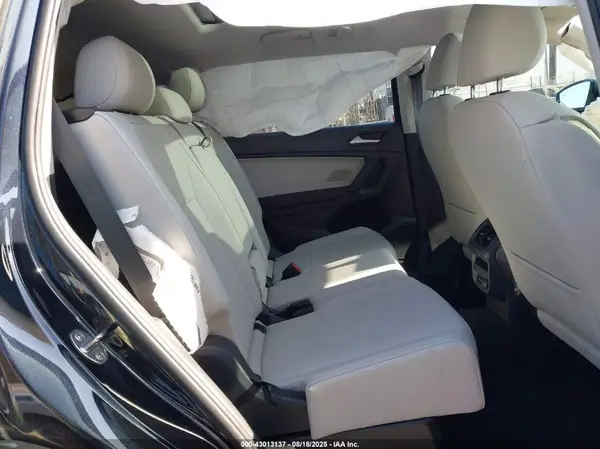 3VV2B7AX1KM090123 2019 VOLKSWAGEN TIGUAN - Image 8