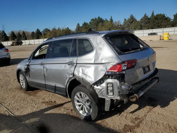 3VV2B7AX1KM106501 2019 VOLKSWAGEN TIGUAN - Image 2