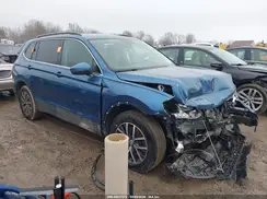3VV2B7AX1KM136128 2019 VOLKSWAGEN TIGUAN