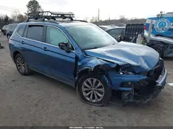 3VV2B7AX1KM137246 2019 VOLKSWAGEN TIGUAN