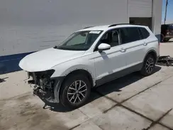 3VV2B7AX1KM138221 2019 VOLKSWAGEN TIGUAN