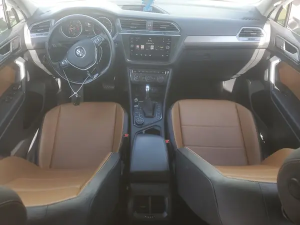 3VV2B7AX1KM140731 2019 VOLKSWAGEN TIGUAN - Image 8