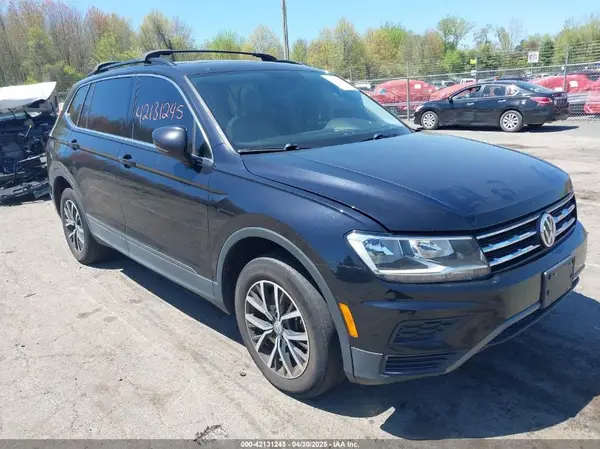 3VV2B7AX1KM150482 2019 VOLKSWAGEN TIGUAN - Image 1