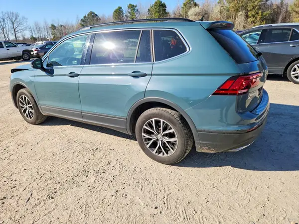 3VV2B7AX1KM160901 2019 VOLKSWAGEN TIGUAN - Image 2