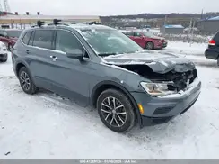 3VV2B7AX1KM196880 2019 VOLKSWAGEN TIGUAN