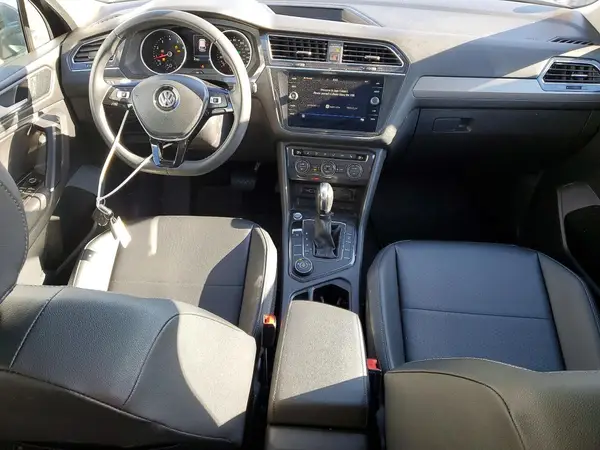 3VV2B7AX1LM013043 2020 VOLKSWAGEN TIGUAN - Image 8