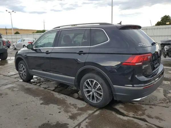 3VV2B7AX1LM015875 2020 VOLKSWAGEN TIGUAN - Image 2