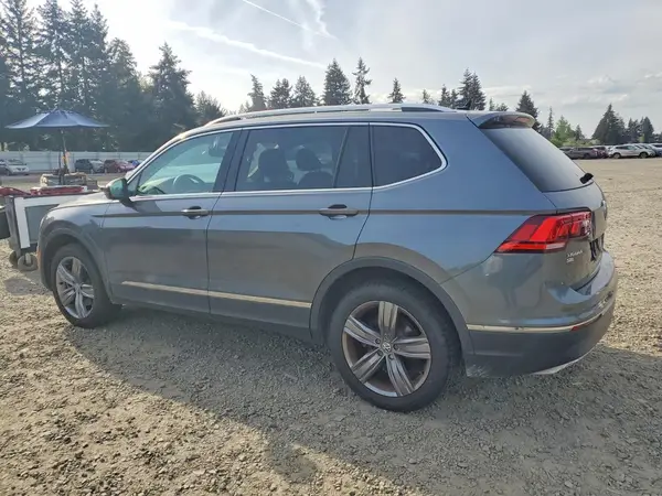 3VV2B7AX1LM058757 2020 VOLKSWAGEN TIGUAN - Image 2