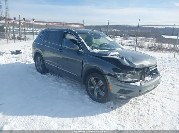 3VV2B7AX1LM104152 2020 VOLKSWAGEN TIGUAN - Image 1
