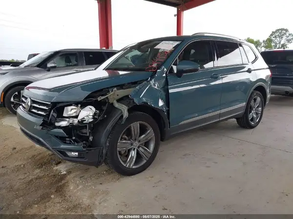 3VV2B7AX1LM108881 2020 VOLKSWAGEN TIGUAN - Image 2