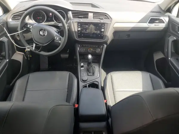 3VV2B7AX1LM110727 2020 VOLKSWAGEN TIGUAN - Image 8